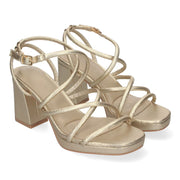 BETTY ORO