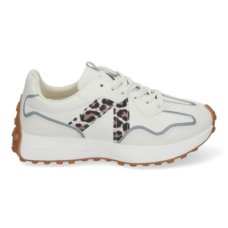 NUNIA LEOPARDO